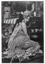 Ida Rubinstein (ca. 1885-1960) als Zobeide in Scheherazade, ca. 1910
